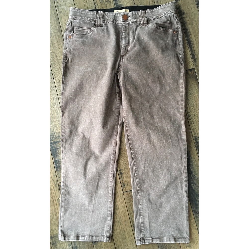 Democracy Women's Brown Wash Cropped Straight Leg Jeans Size 14